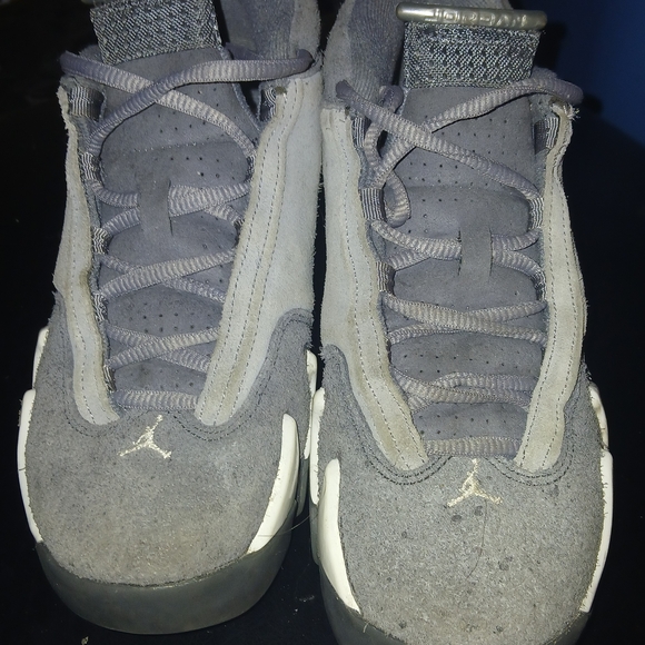 Jordan 14 Retro Flint Grey (GS),5.5y,white grey,very used condition - Picture 2 of 6
